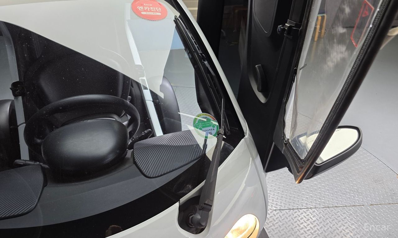 Renault Korea (Samsung) Twizy Life (2-seater) 2020