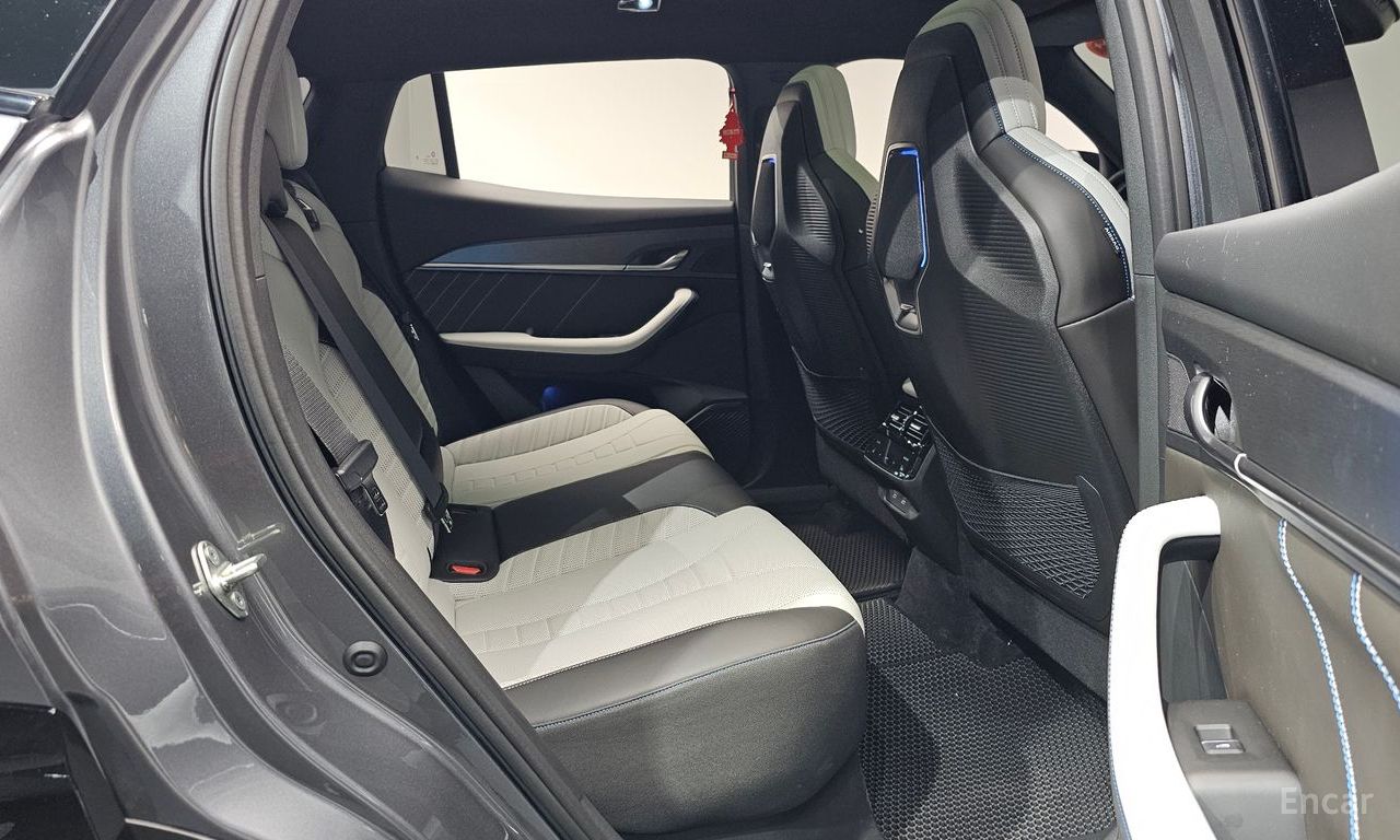 Renault Korea (Samsung) Filant 1.5 E-TECH Esprit Alpine 2WD 2027