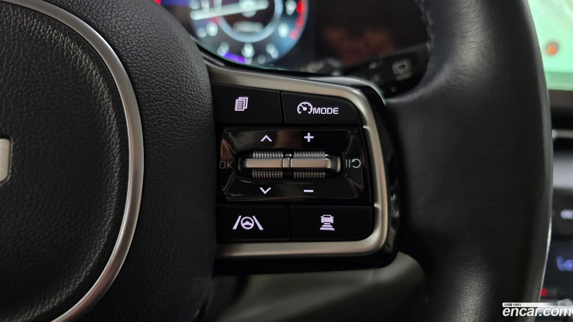 Kia Canival Gasoline 9-Seater Noblesse 2020