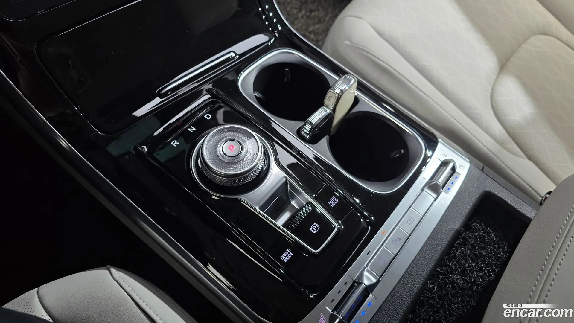 Kia Canival Gasoline 9-Seater Noblesse 2020