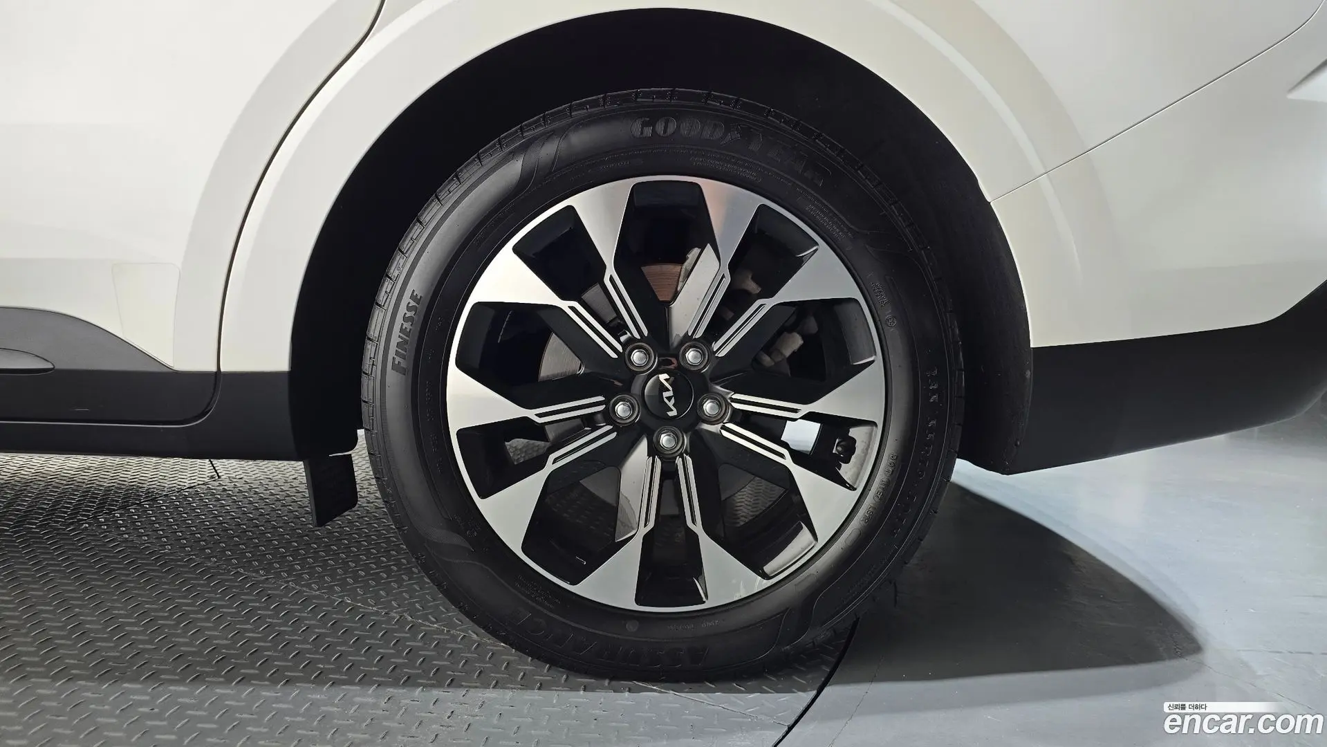 Kia Canival Gasoline 9-Seater Noblesse 2020