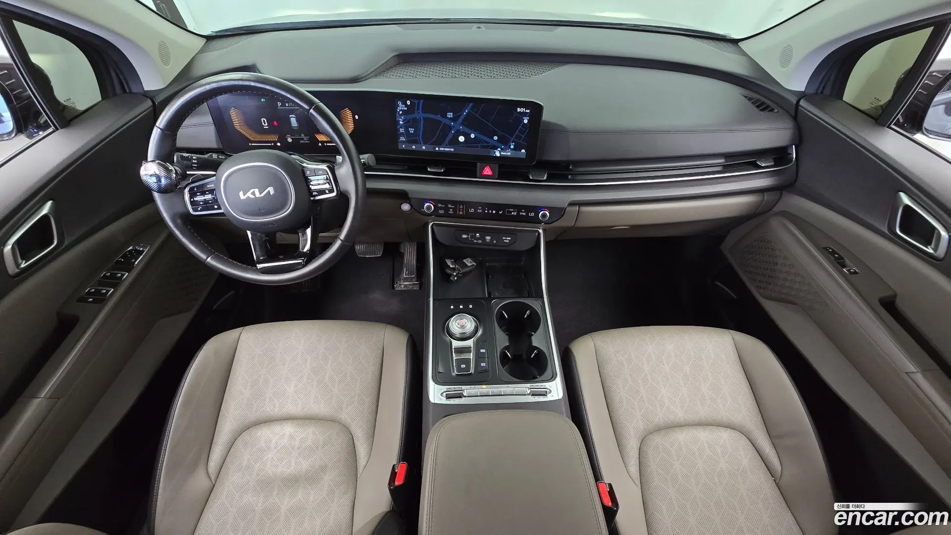 Kia Canival Diesel 9-Seater Prestige