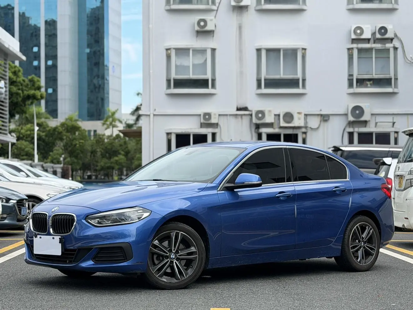 BMW 1 Series 2020 120i Fashion