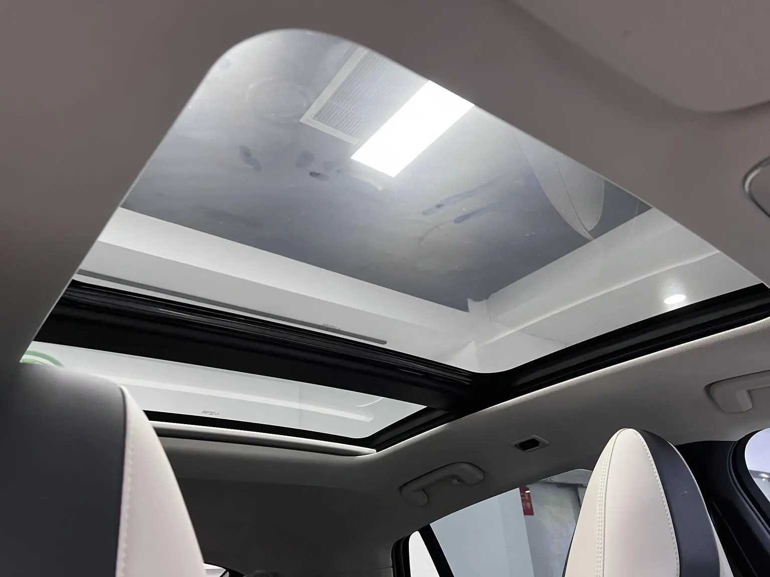 Lynk & Co 05 2022 2.0TD 2WD Shine Halo