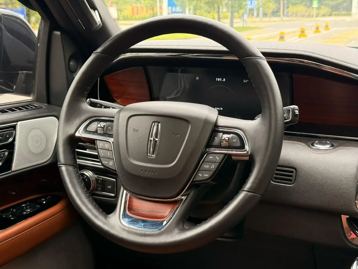 Lincoln 2020 3.5T Premium Shine