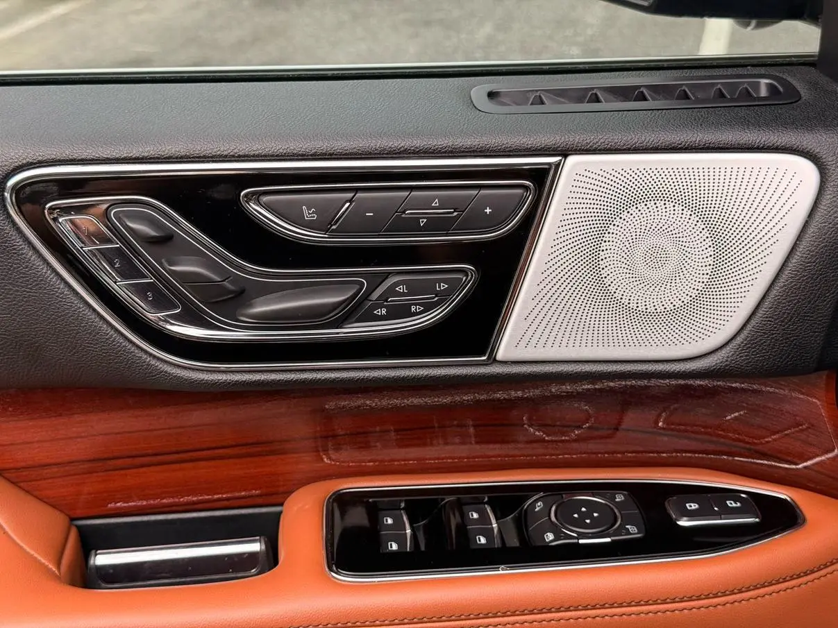 Lincoln 2020 3.5T Premium Shine