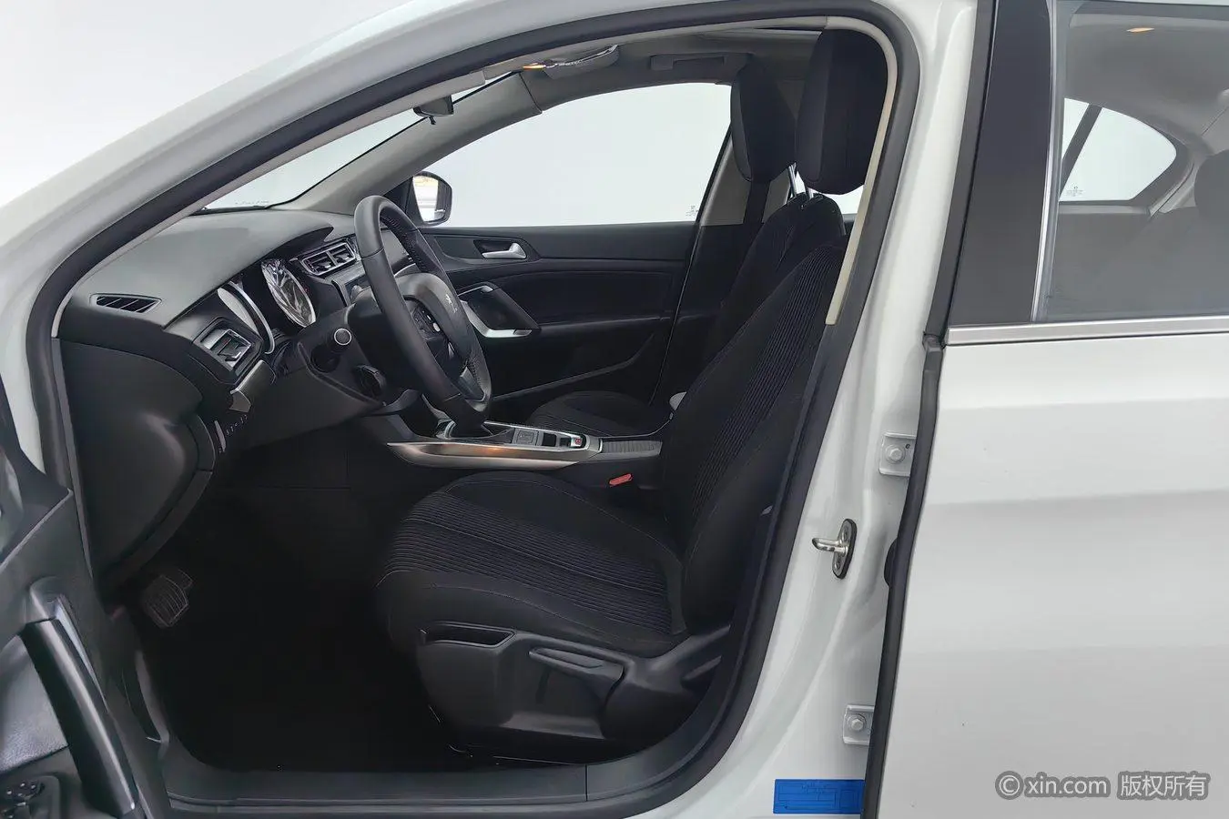 Peugeot 408 2018 350THP Auto Luxury
