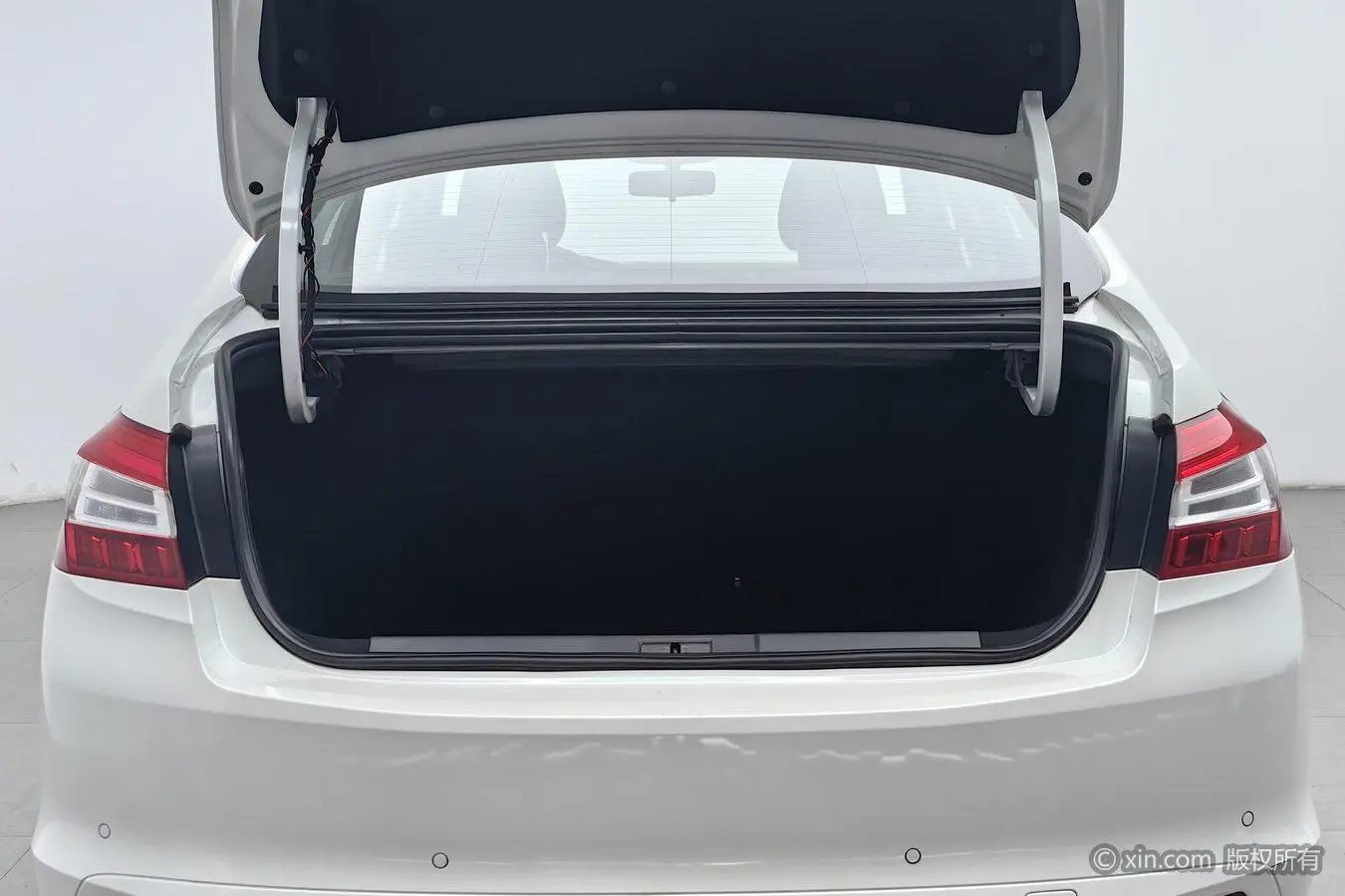 Peugeot 408 2018 350THP Auto Luxury
