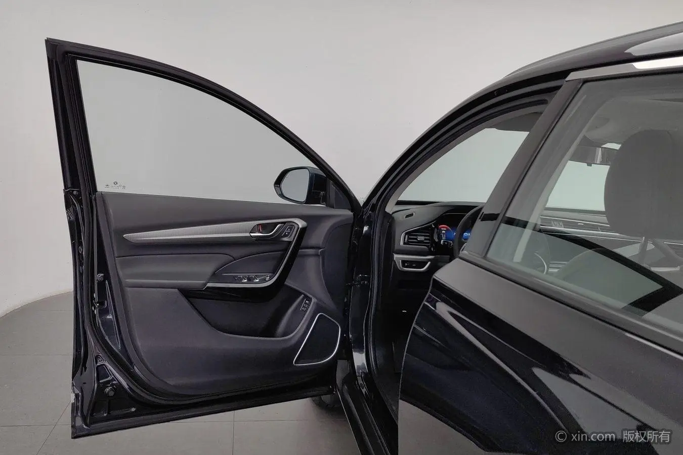 Dongfeng Aeolus AX7 2020 1.6T Auto AI Flagship China VI