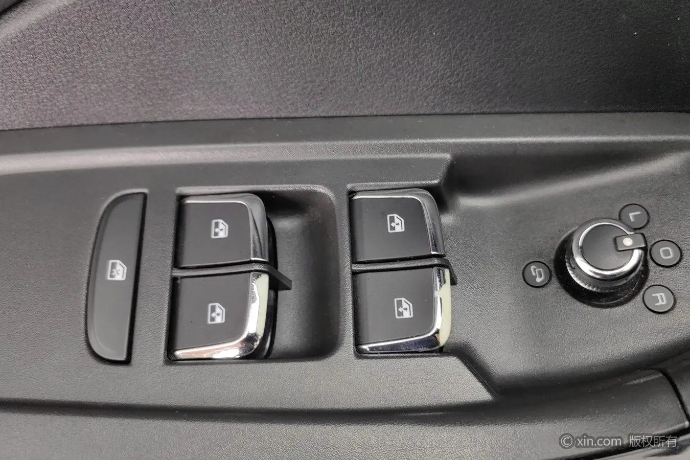 Dongfeng Aeolus AX7 2020 1.6T Auto AI Flagship China VI