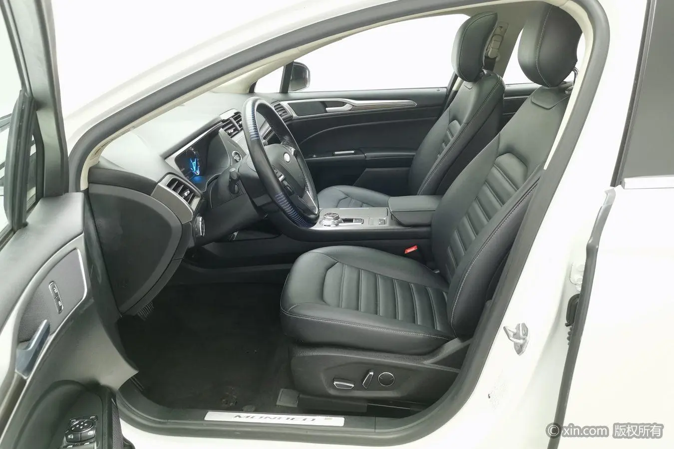 Ford Mondeo 2020 EcoBoost 180 Fashion