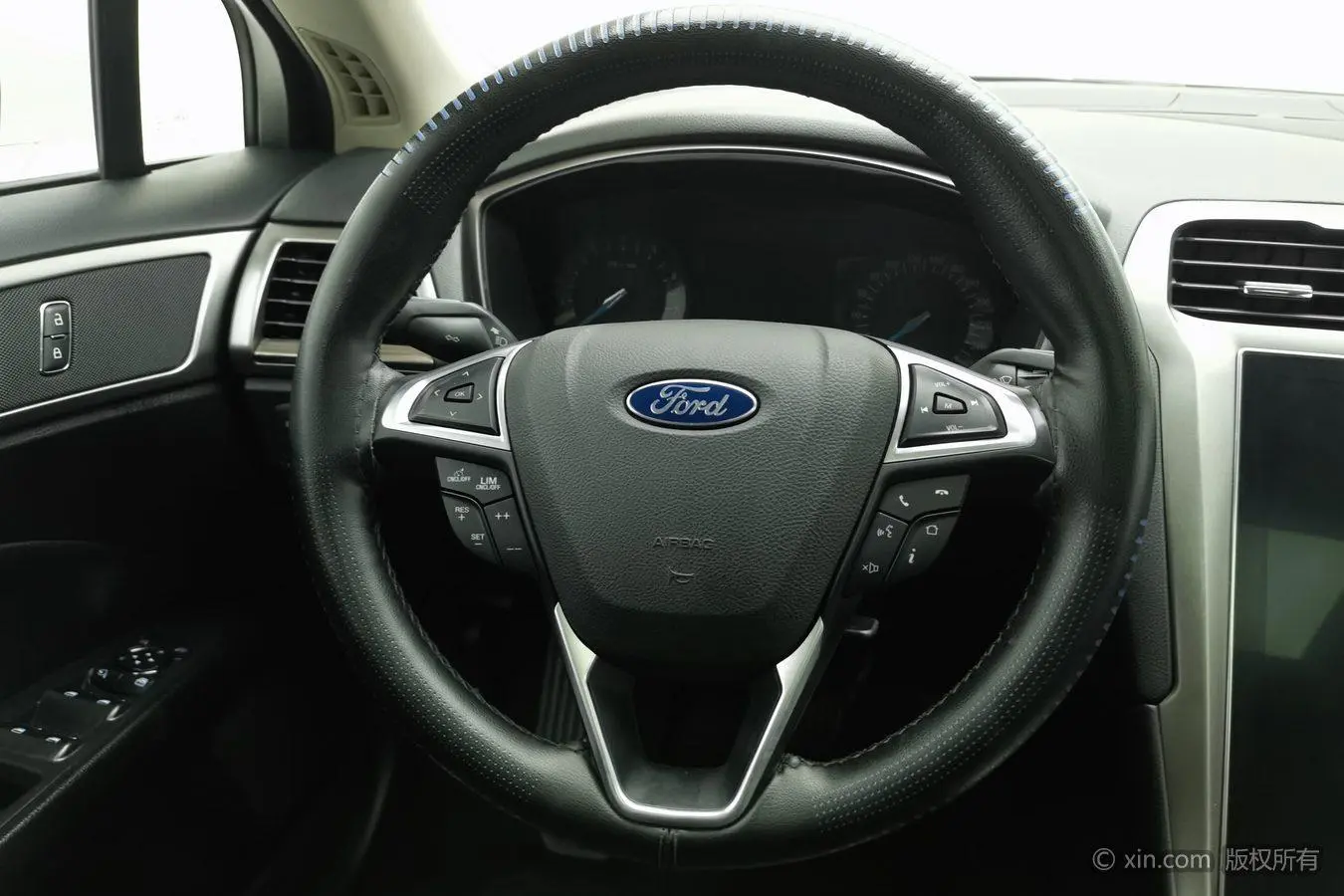 Ford Mondeo 2020 EcoBoost 180 Fashion