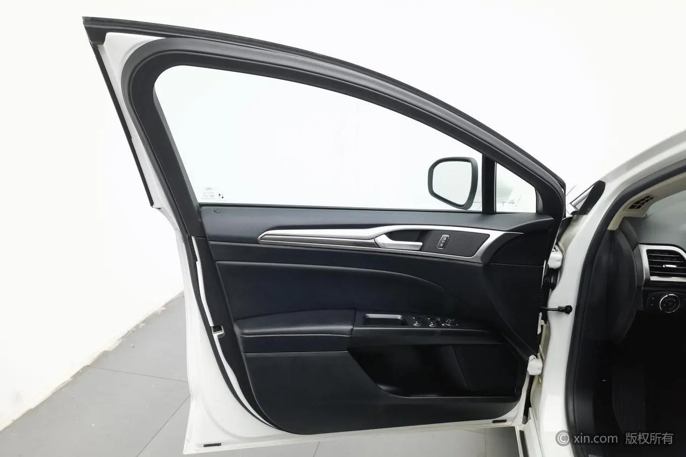 Ford Mondeo 2020 EcoBoost 180 Fashion
