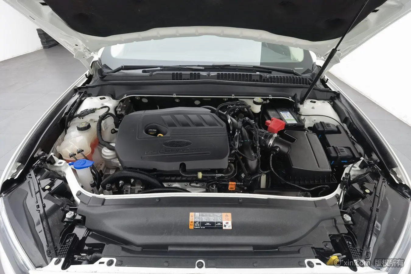 Ford Mondeo 2020 EcoBoost 180 Fashion