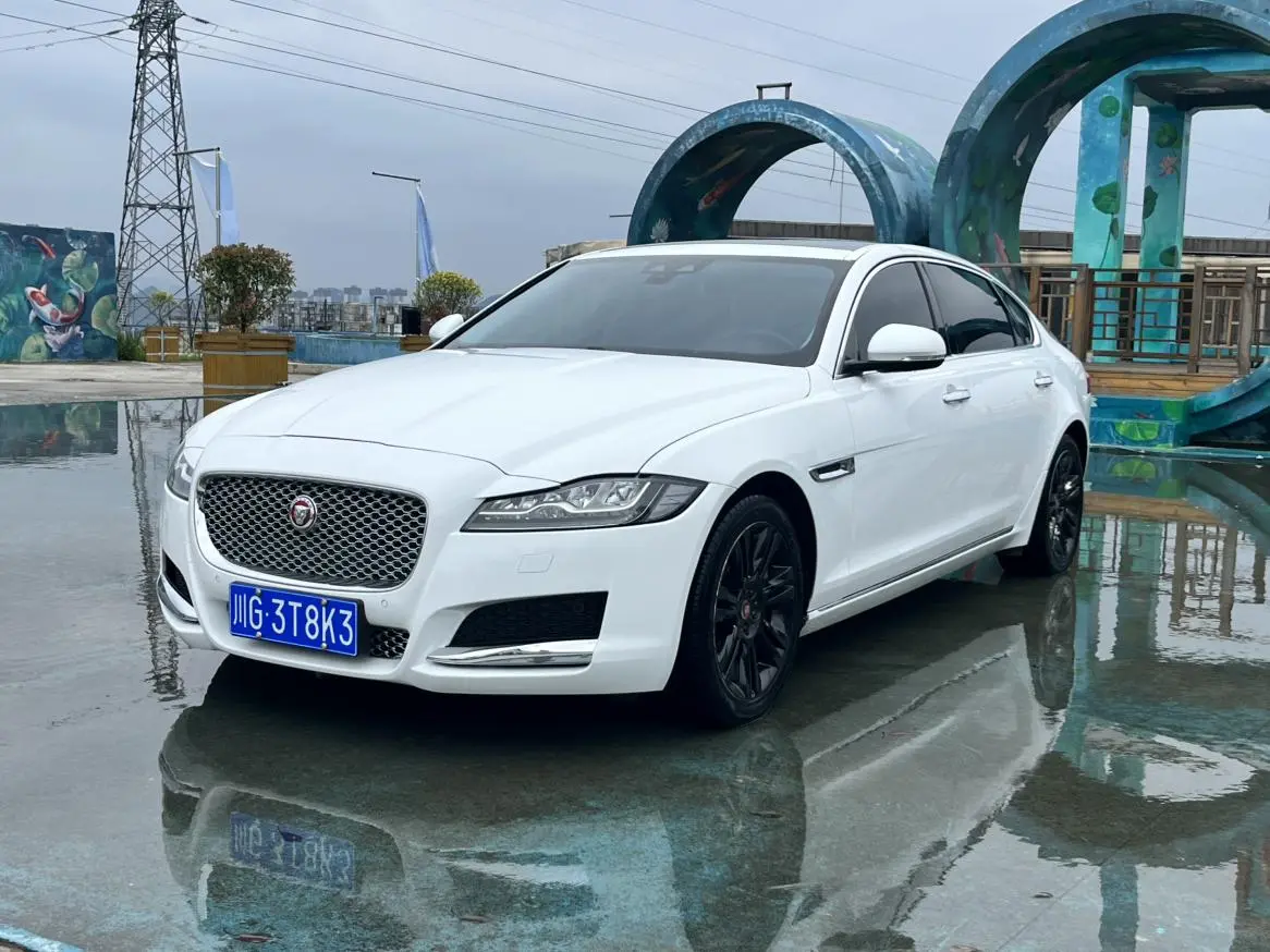 Jaguar XFL 2018 XFL 3.0 SC 340PS
