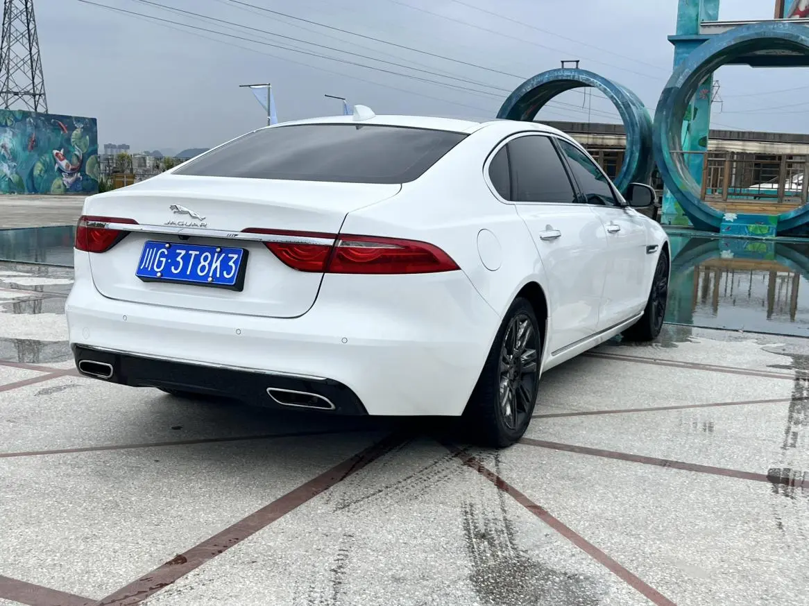Jaguar XFL 2018 XFL 3.0 SC 340PS