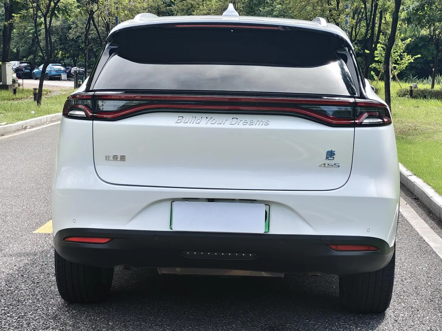 BYD Tang DM 2019 DM 2.0T 4WD Smart Connected 7 seat China VI