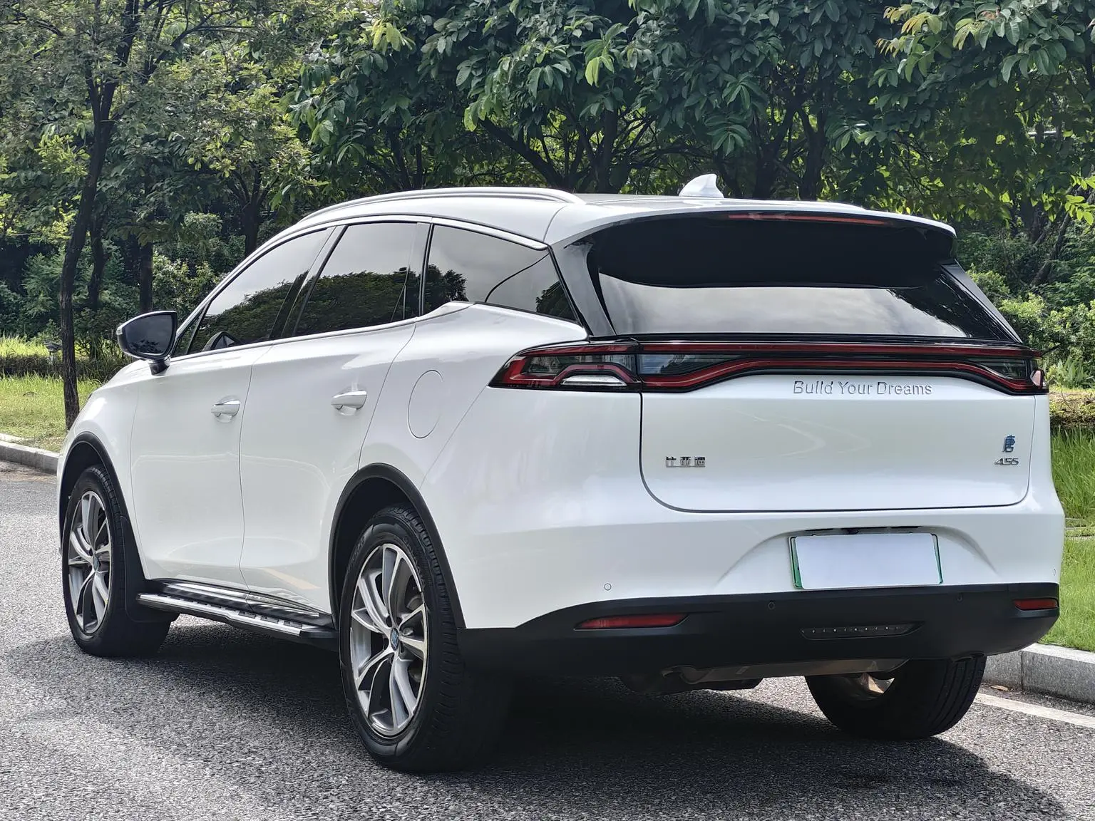 BYD Tang DM 2019 DM 2.0T 4WD Smart Connected 7 seat China VI