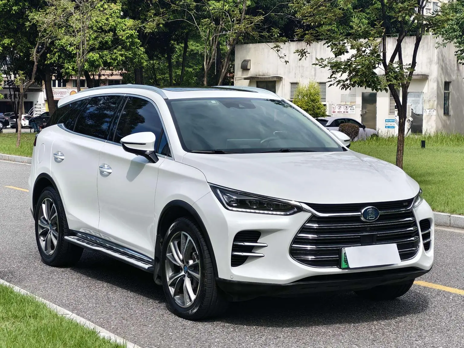 BYD Tang DM 2019 DM 2.0T 4WD Smart Connected 7 seat China VI