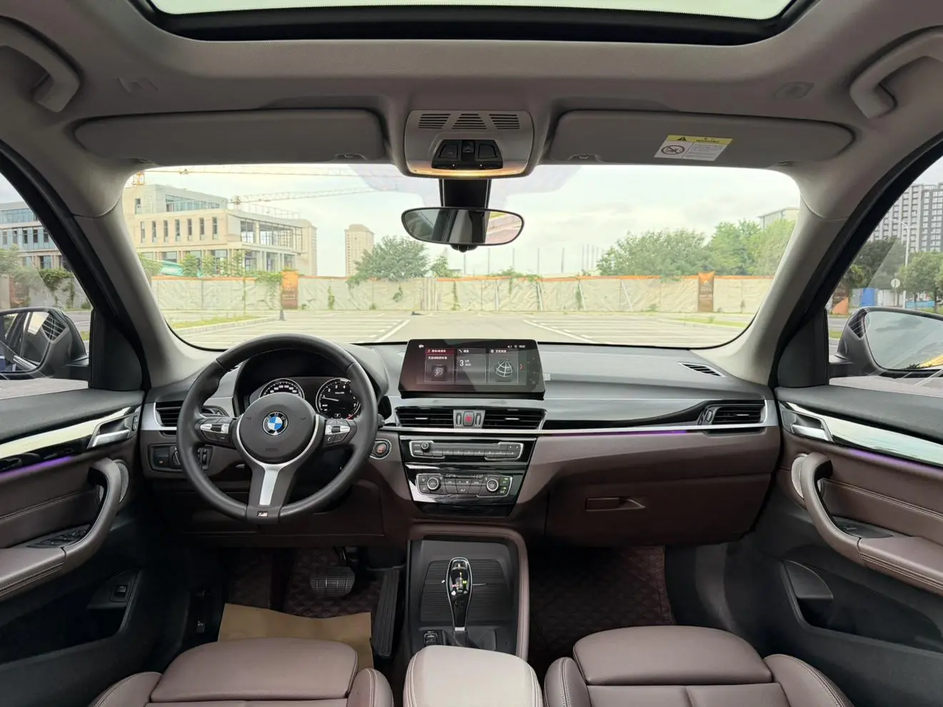 BMW X1 2021 sDrive25Li Leading