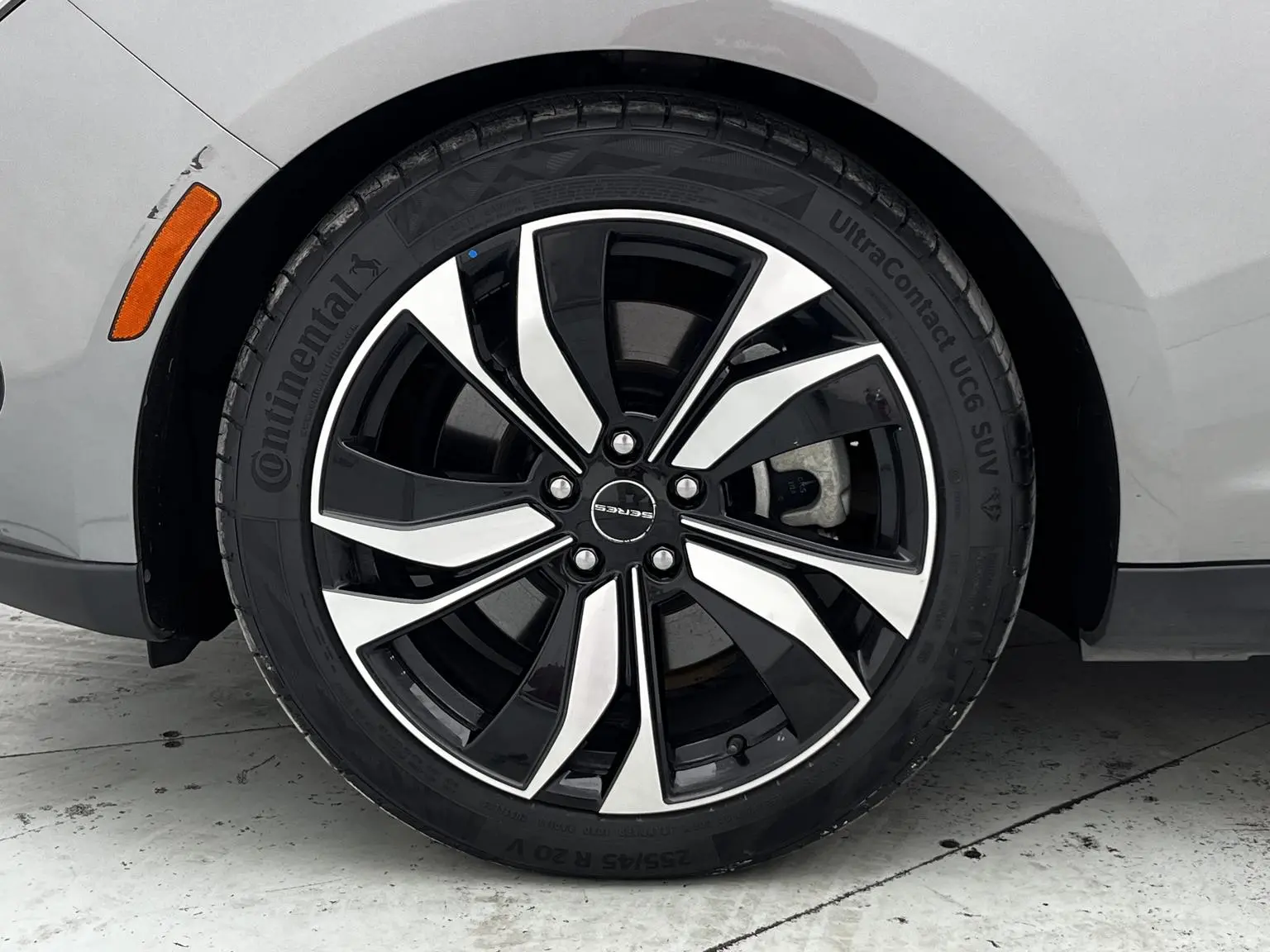 SERES SF5 2020 2WD Sport
