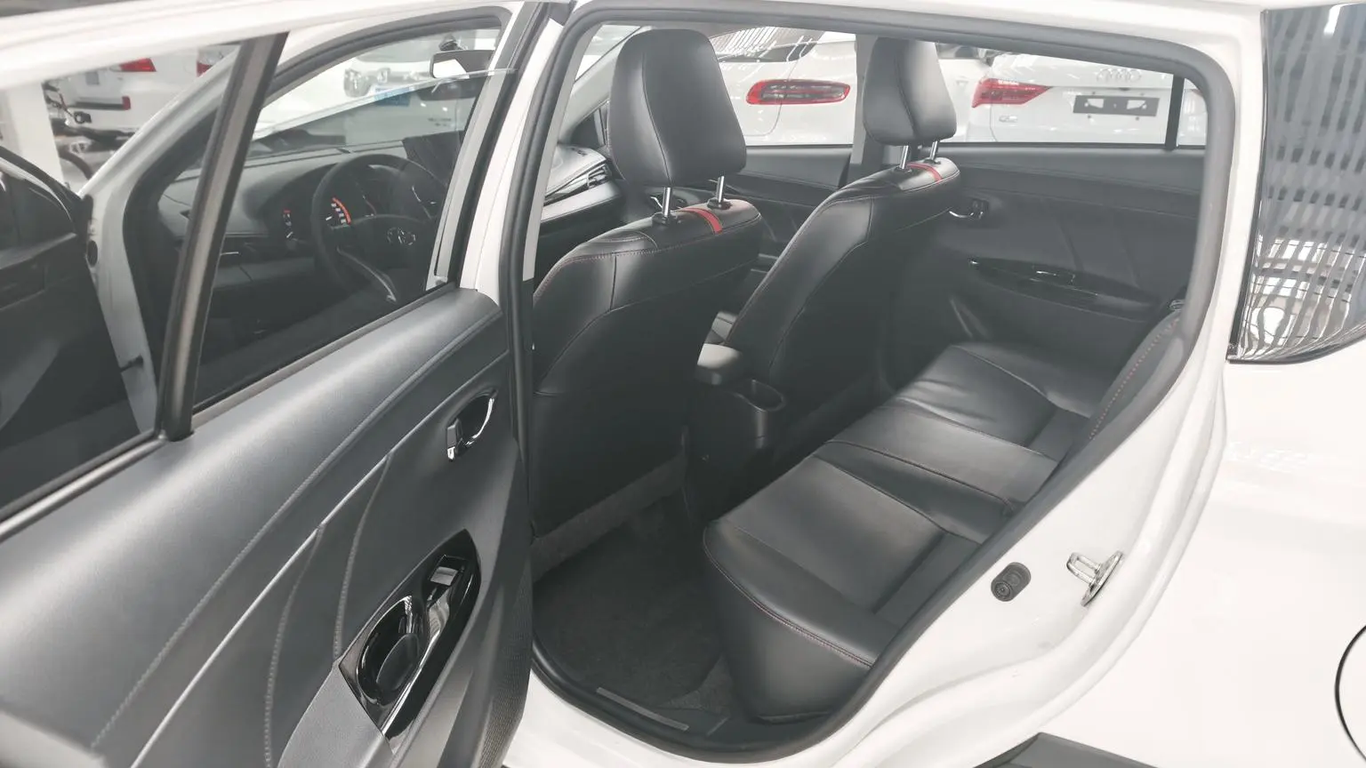 Toyota YARIS L Vios FS 2022 Vios FS X 1.5L CVT Luxury PLUS