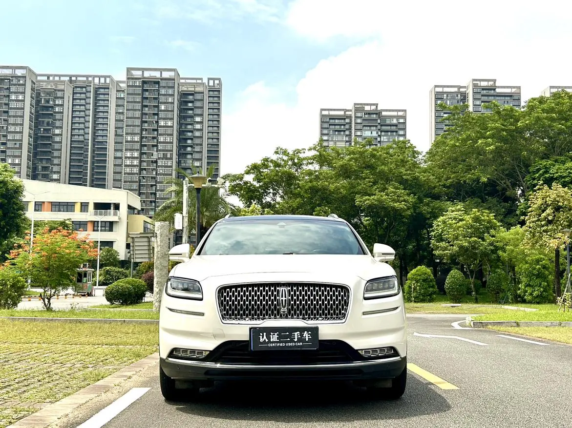 Lincoln Nautilus 2021 2.7T 4WD Premium Shine