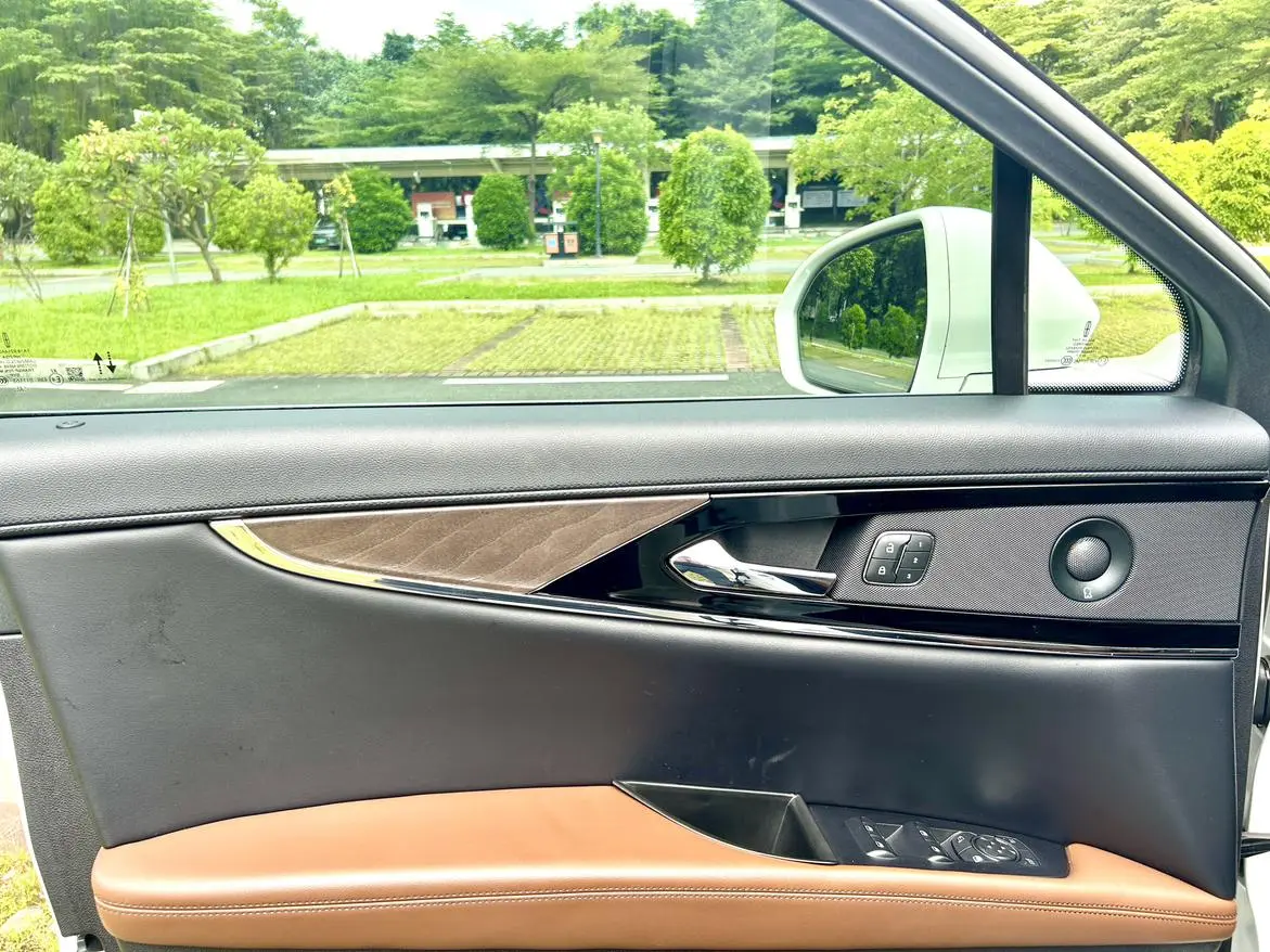 Lincoln Nautilus 2021 2.7T 4WD Premium Shine