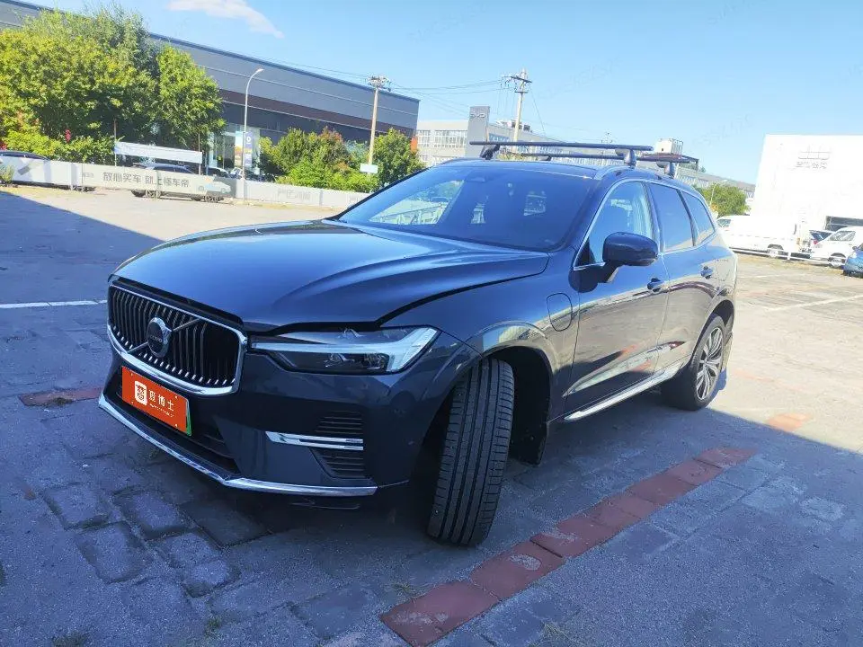 Volvo XC60 PHEV 2023 T8 4WD Long Range Smart Elegant Luxury