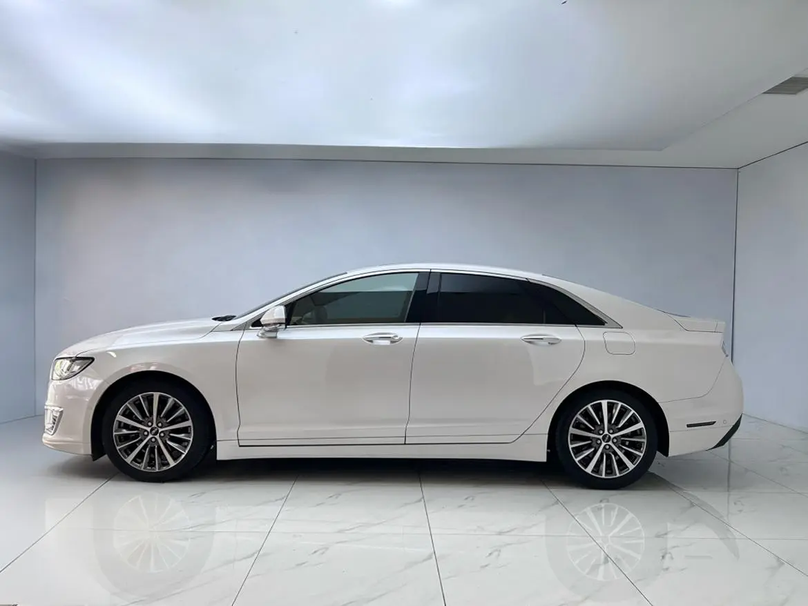 Lincoln MKZ 2019 2.0T Premium China VI
