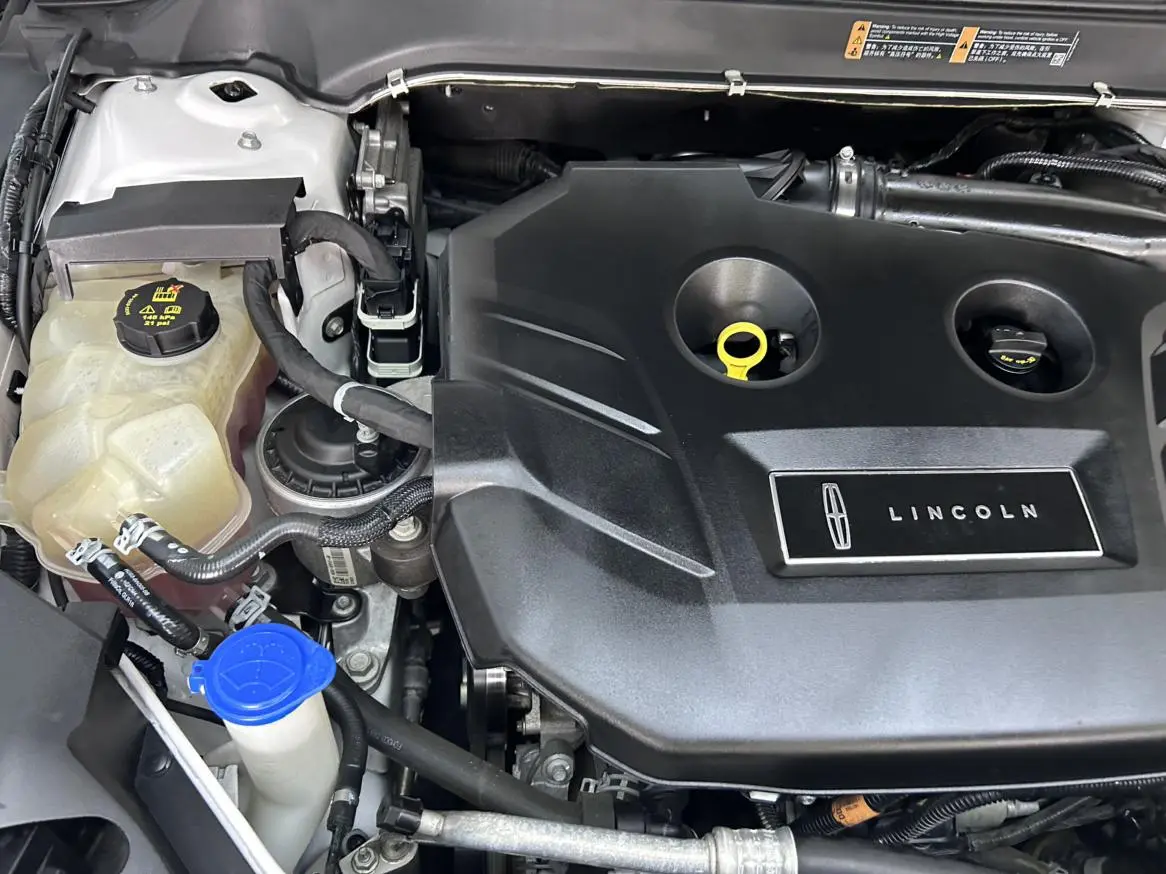 Lincoln MKZ 2019 2.0T Premium China VI