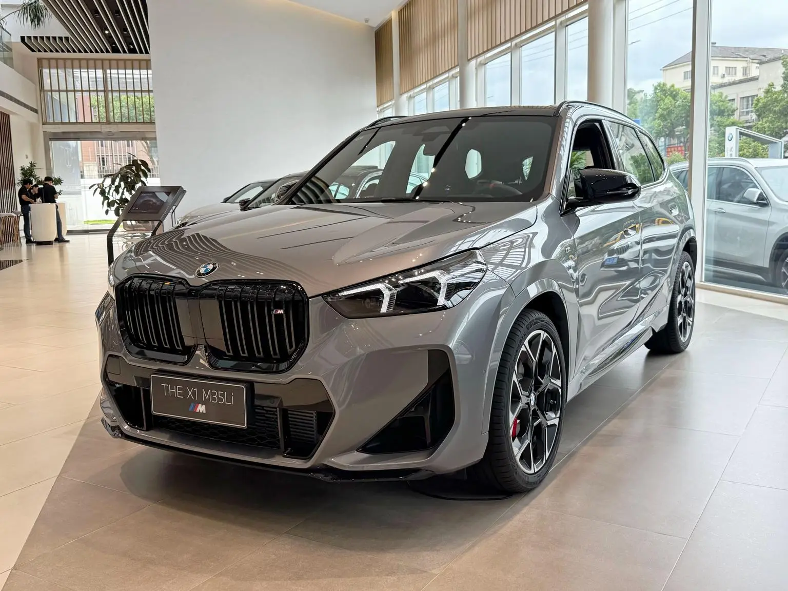 BMW X1 2024 M35Li