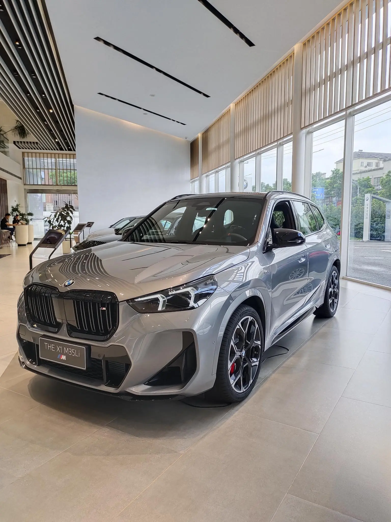 BMW X1 2024 M35Li
