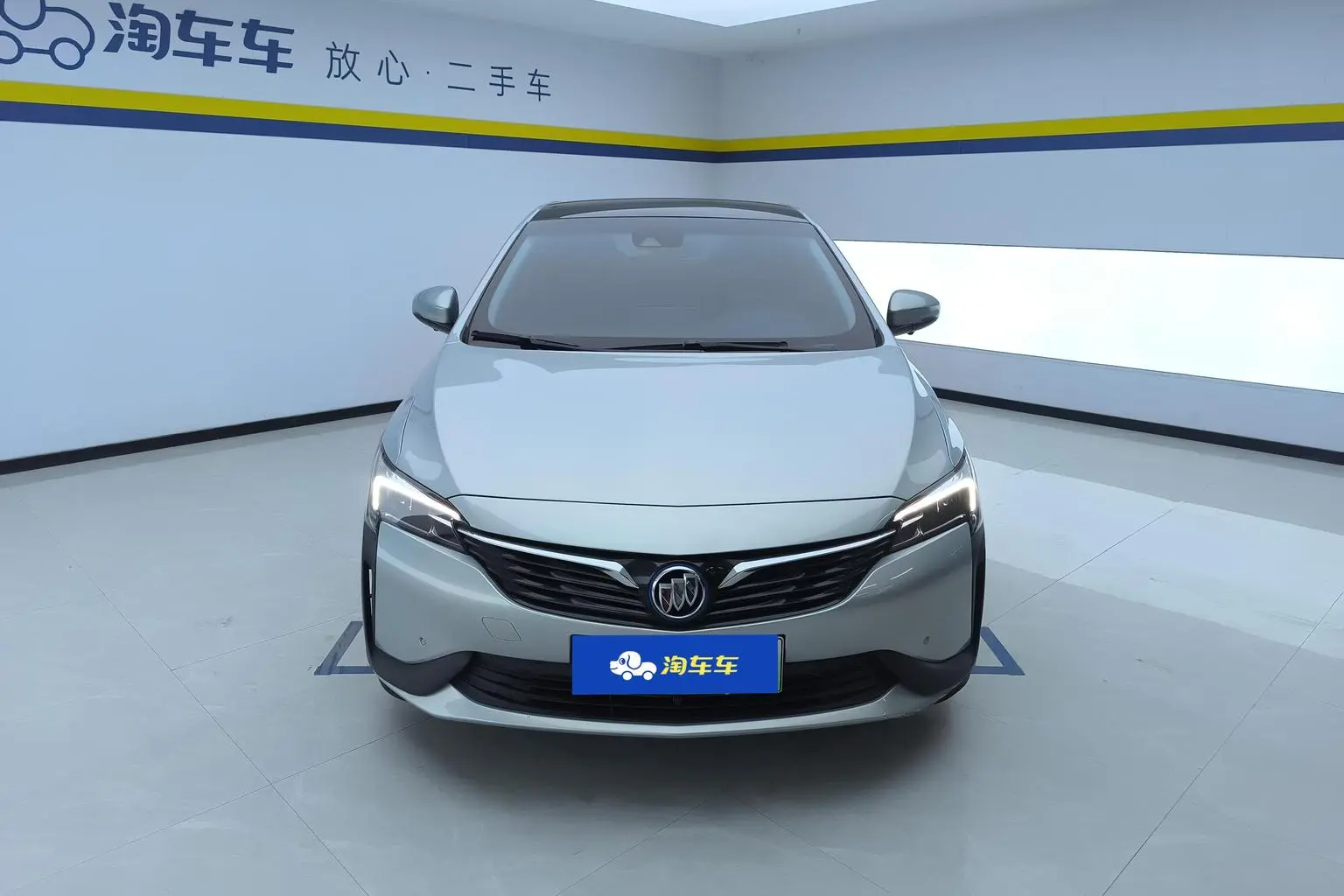 Buick 6 PHEV 2022 Connected Smart