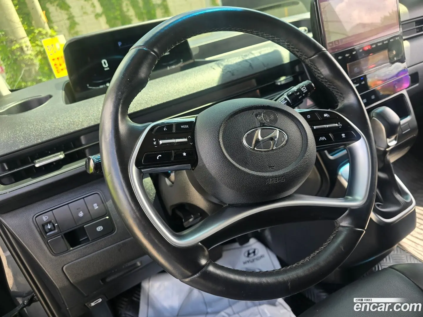 Hyundai Staria L3.5 Cargo 3-Seater