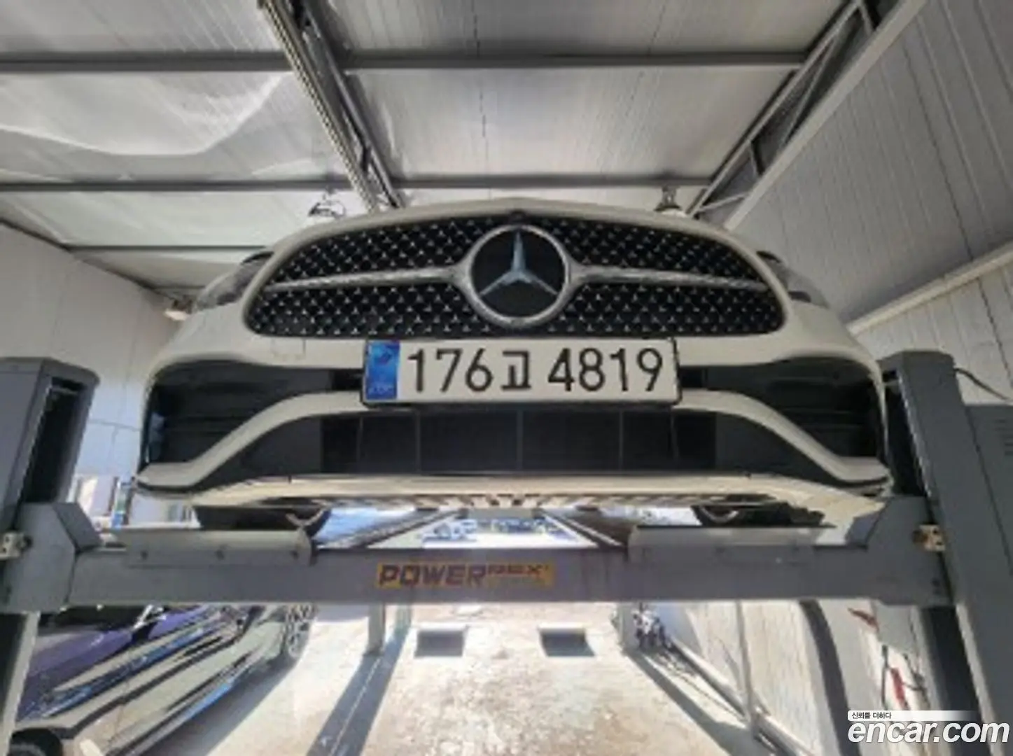 Mercedes-Benz C-Class C300 4MATIC AMG Line