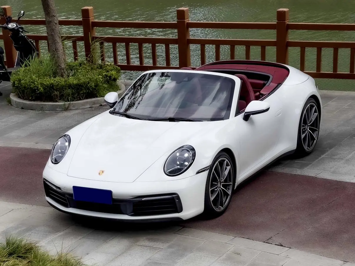 Porsche 911 2020 Carrera Cabriolet 3.0T