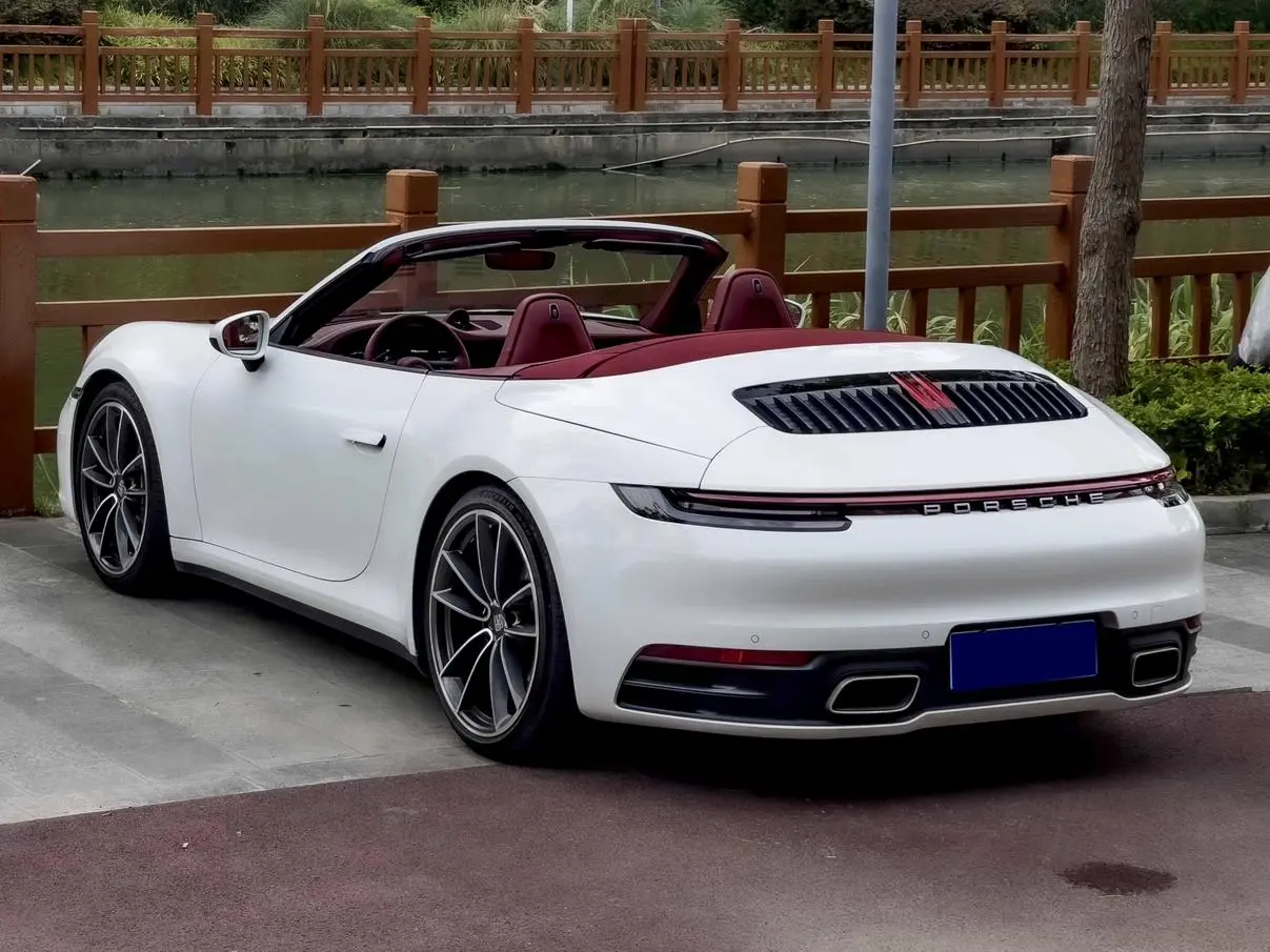 Porsche 911 2020 Carrera Cabriolet 3.0T