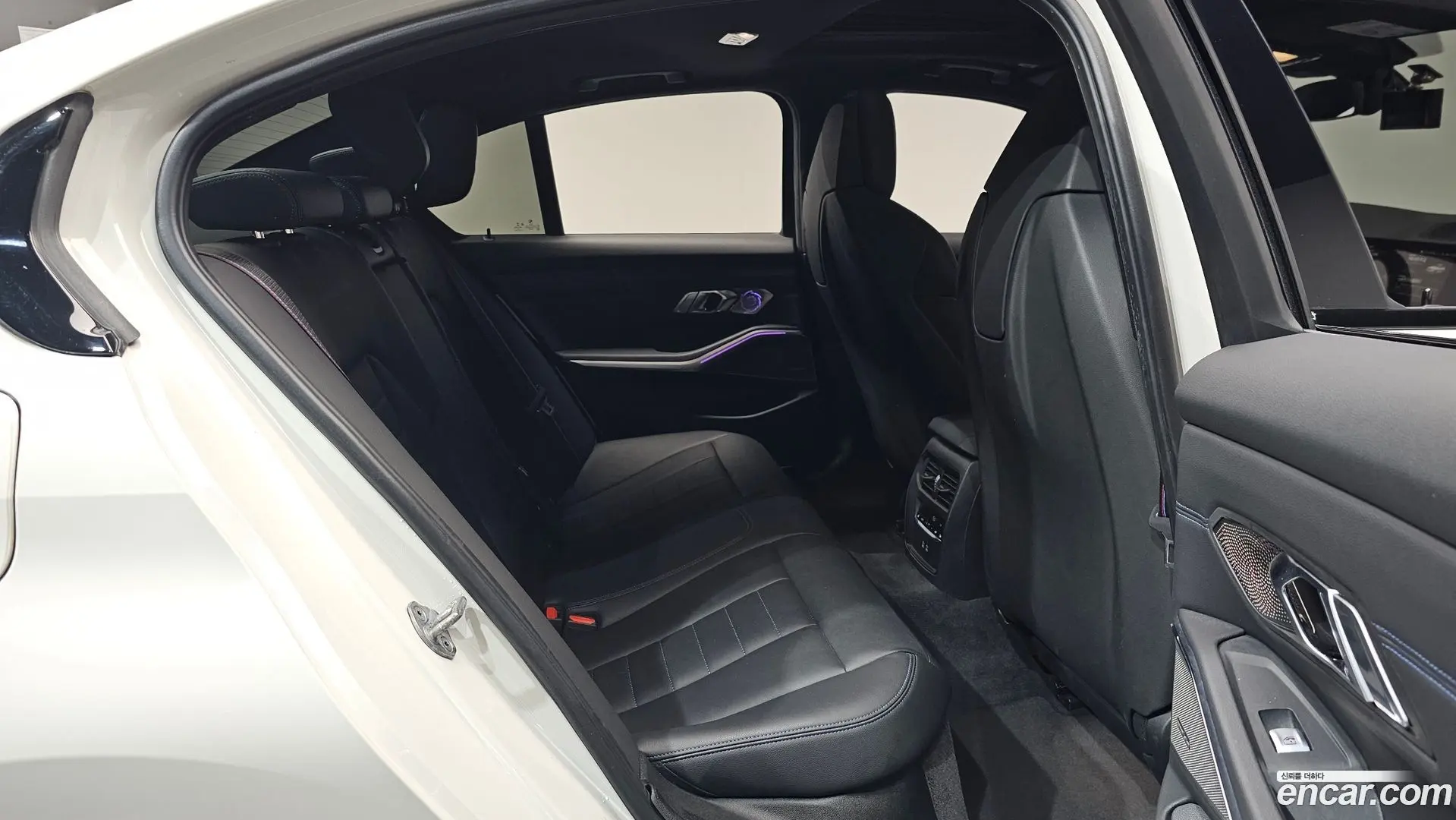 BMW 3-Series M340i Performance