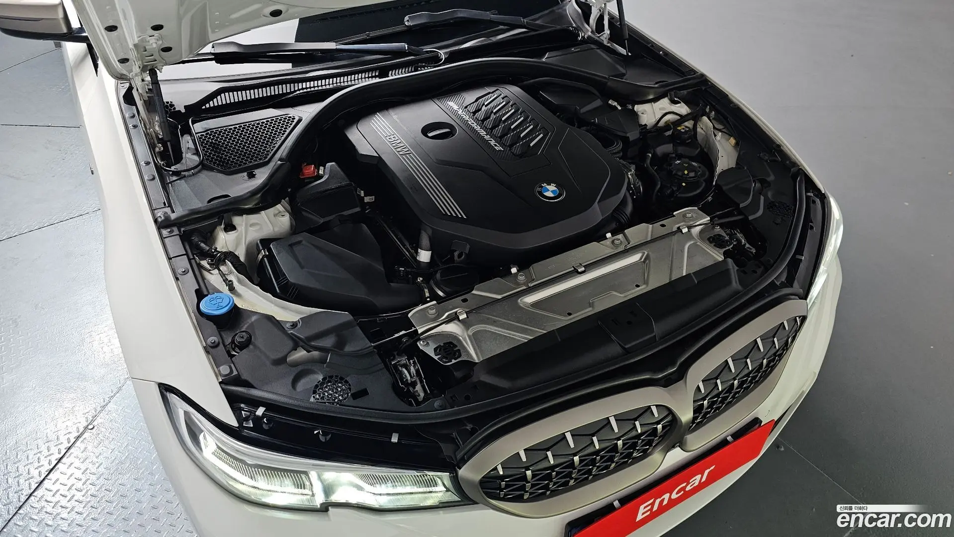 BMW 3-Series M340i Performance