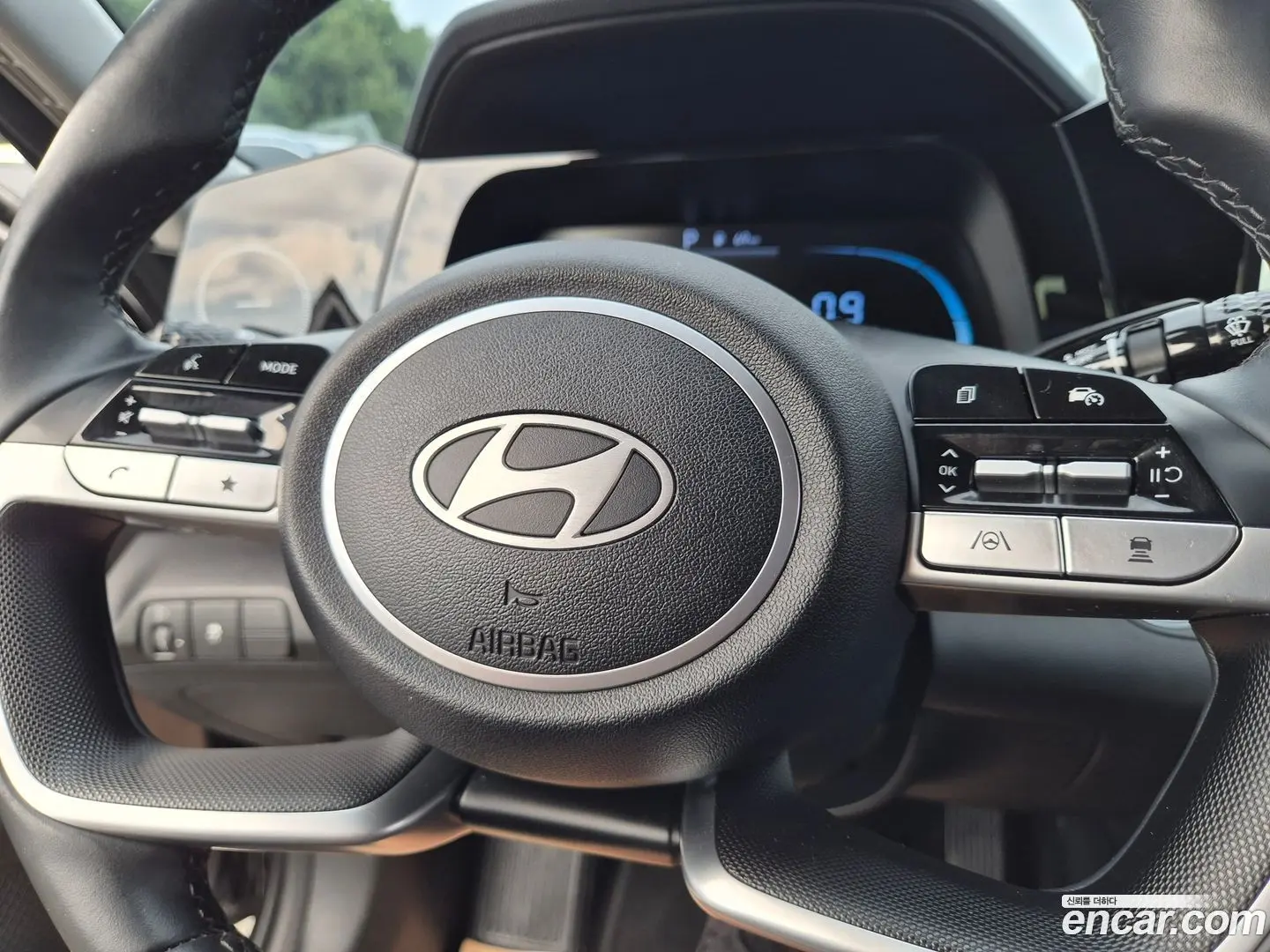 Hyundai AVANTE 1.6 2023