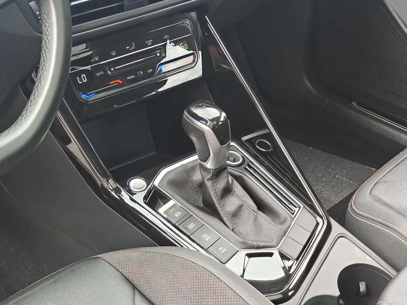 Volkswagen Tayron 2022 330TSI 2WD Luxury Connected Plus