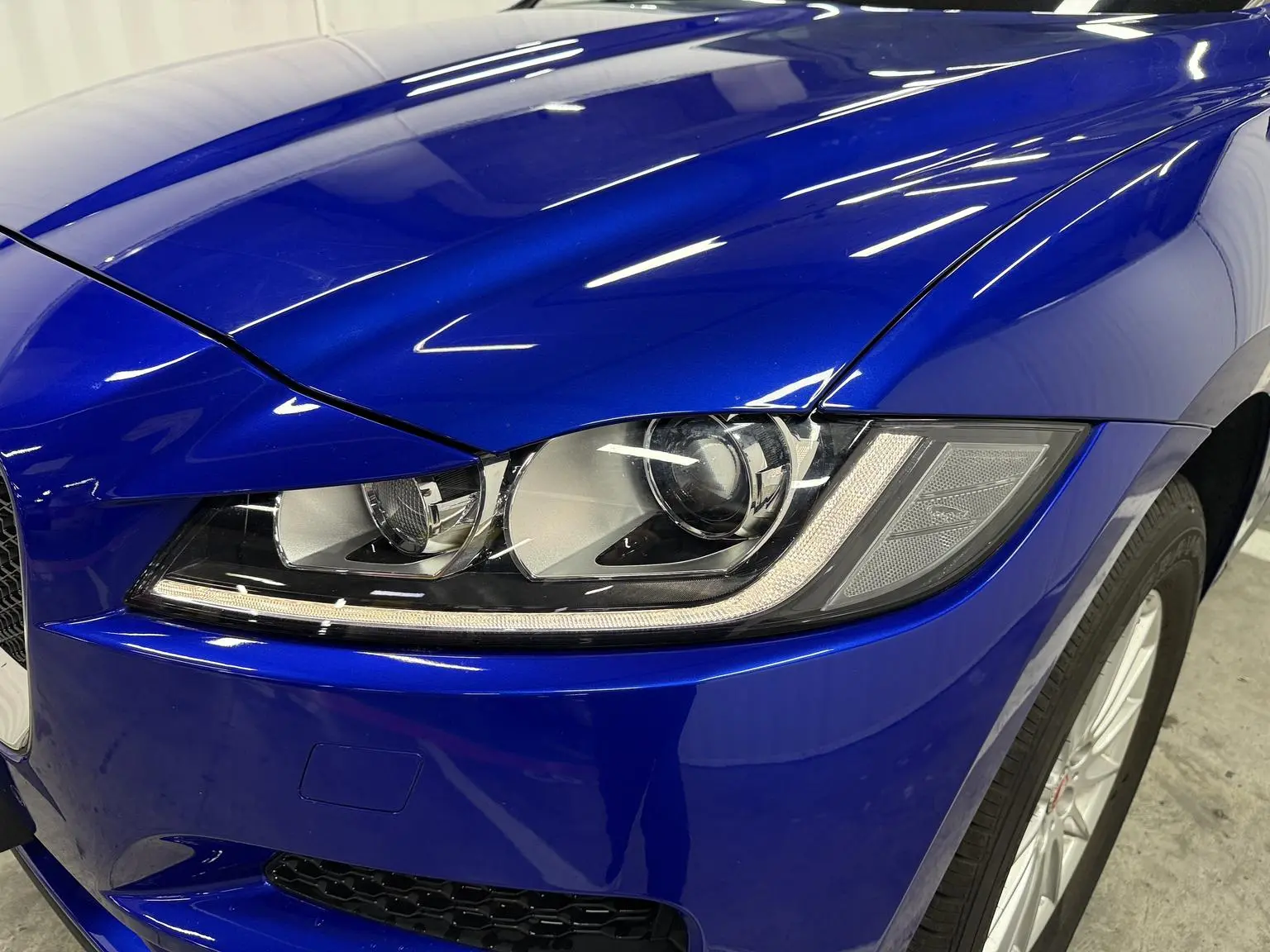 Jaguar F-PACE 2018 2.0T 4WD Premium Plus