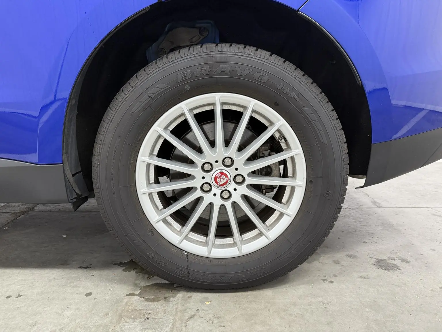 Jaguar F-PACE 2018 2.0T 4WD Premium Plus