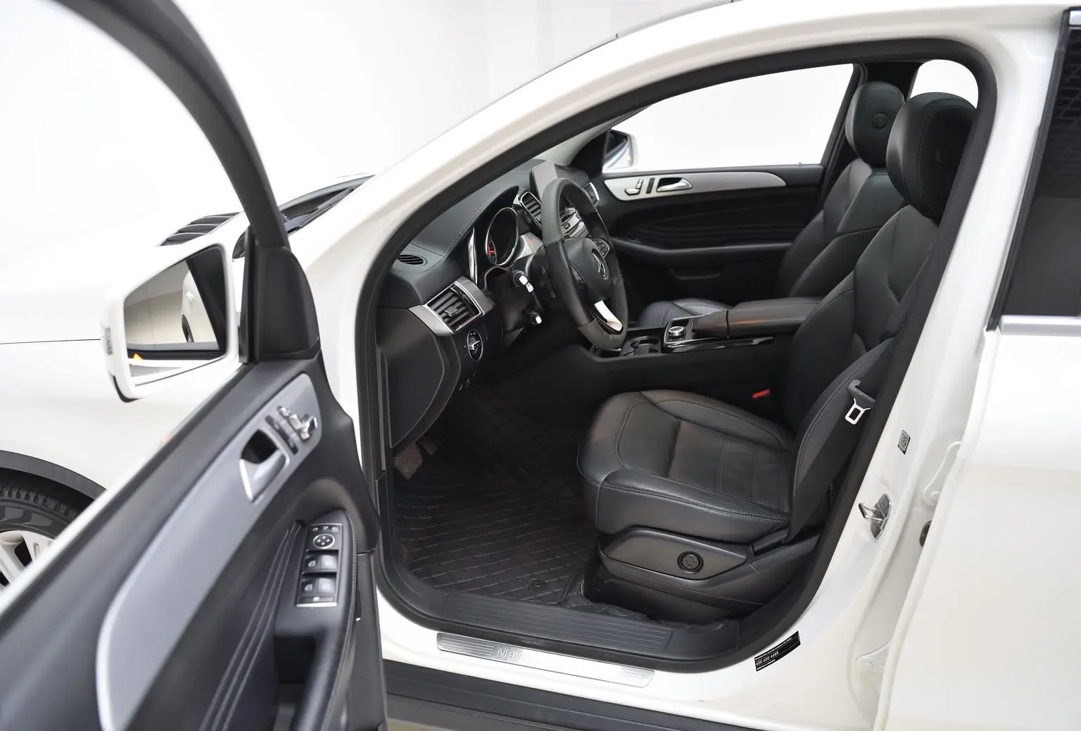 Mercedes-Benz GLE Coupe 2018 GLE 320 4MATIC Coupe SUV