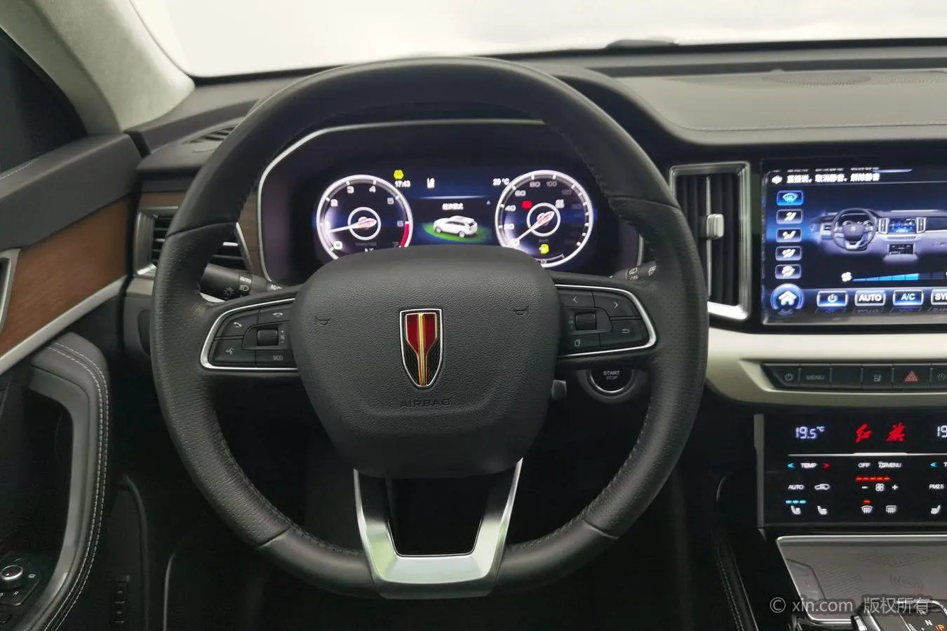 Hongqi HS7 2022 3.0T Auto 4WD Smart Connected Qichang