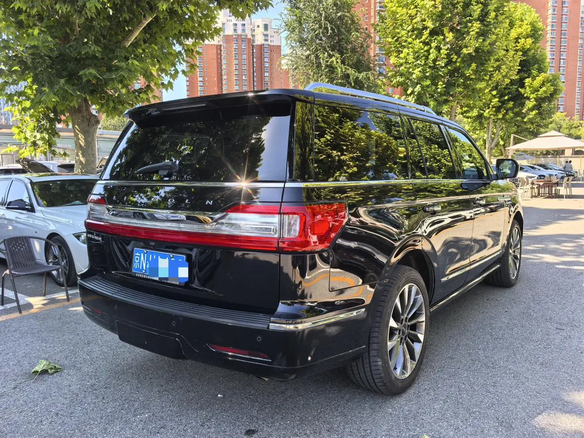 Lincoln 2019 3.5T Premium Shine