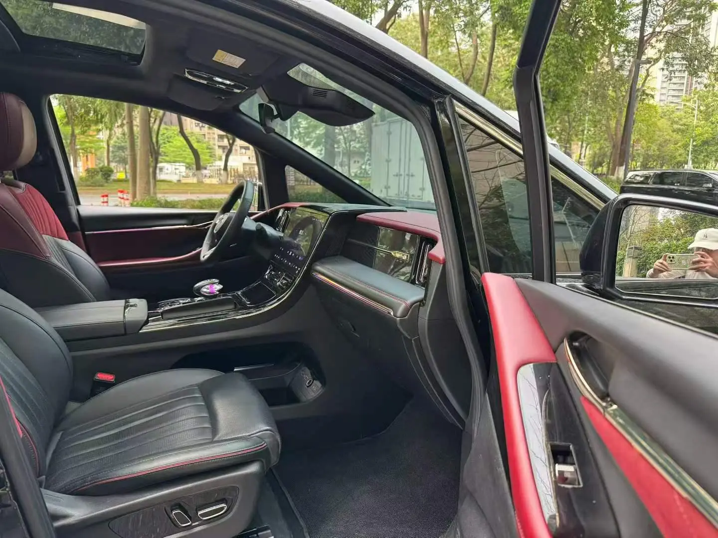 GAC Trumpchi Trumpchi M8 2023 Series 2.0TGDI Flagship