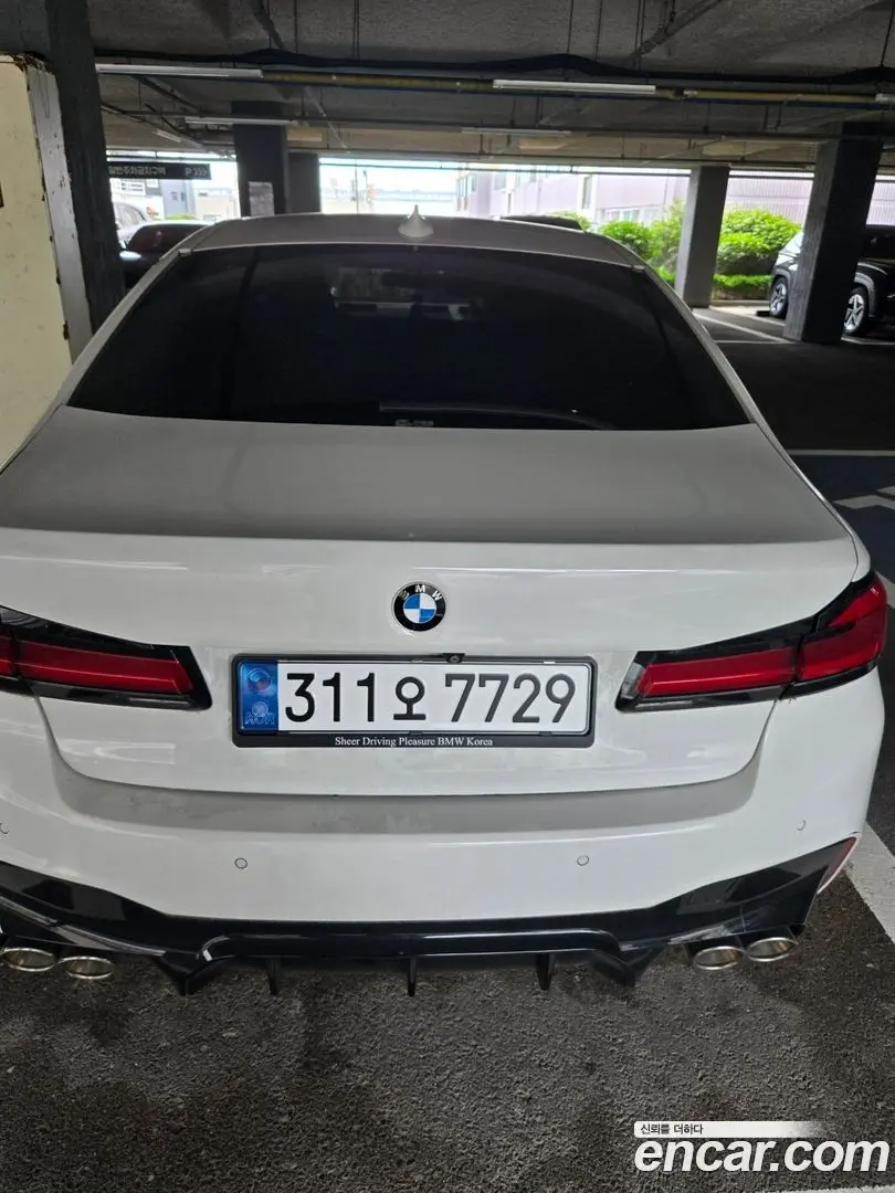 BMW 5-Series 520d xDrive Luxury Plus 2017