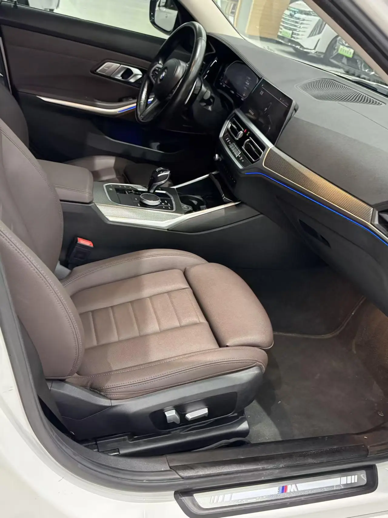 BMW 3 Series 2022 325i M Sport Shadow Night Package